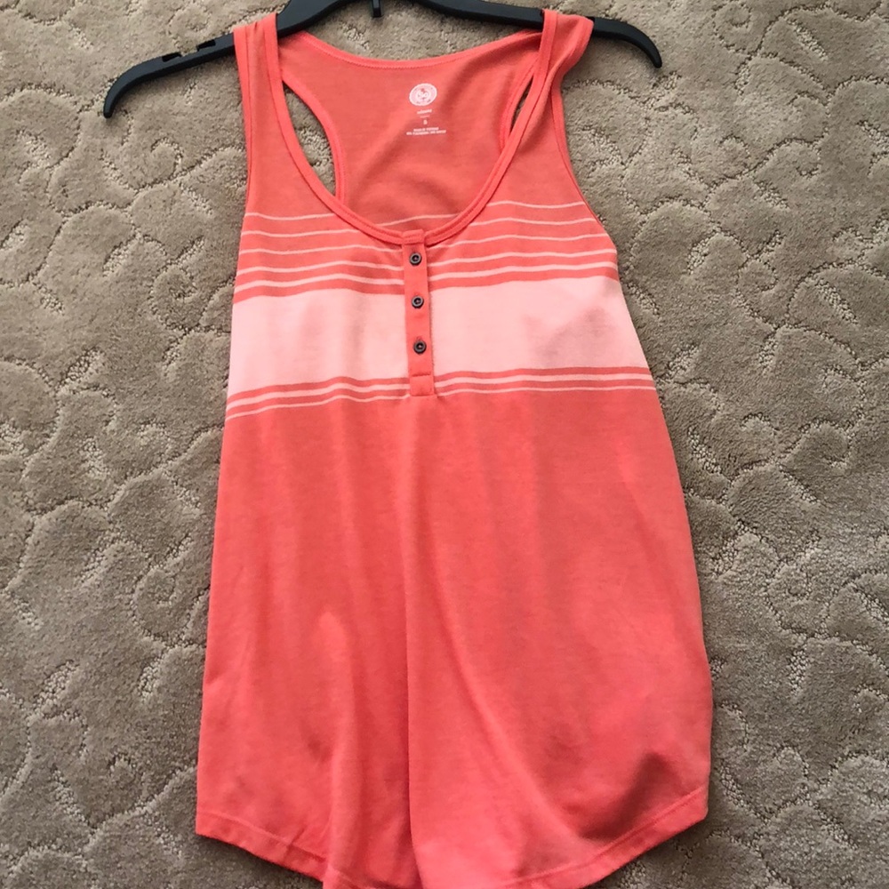 Super cute salmon colored relaxed tank from SO